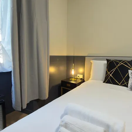 Mapi 4* Ρώμη